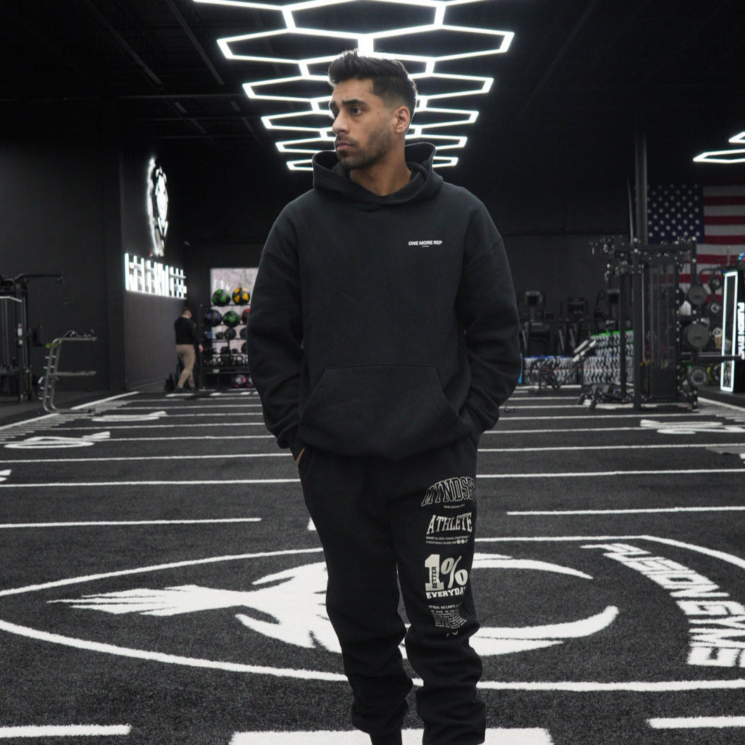 ONE MORE REP HOODIE IN BLACK
