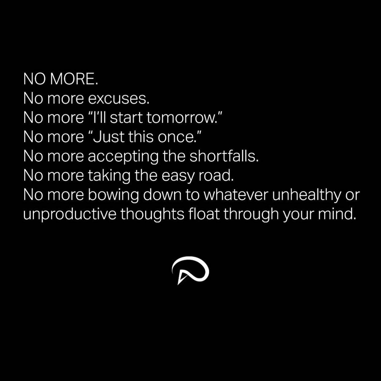 NO EXCUSES REGULAR T-SHIRT
