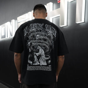 
                  
                    Load image into Gallery viewer, IN JESUS&amp;#39; NAME OVERSIZE T-SHIRT IN BLACK
                  
                