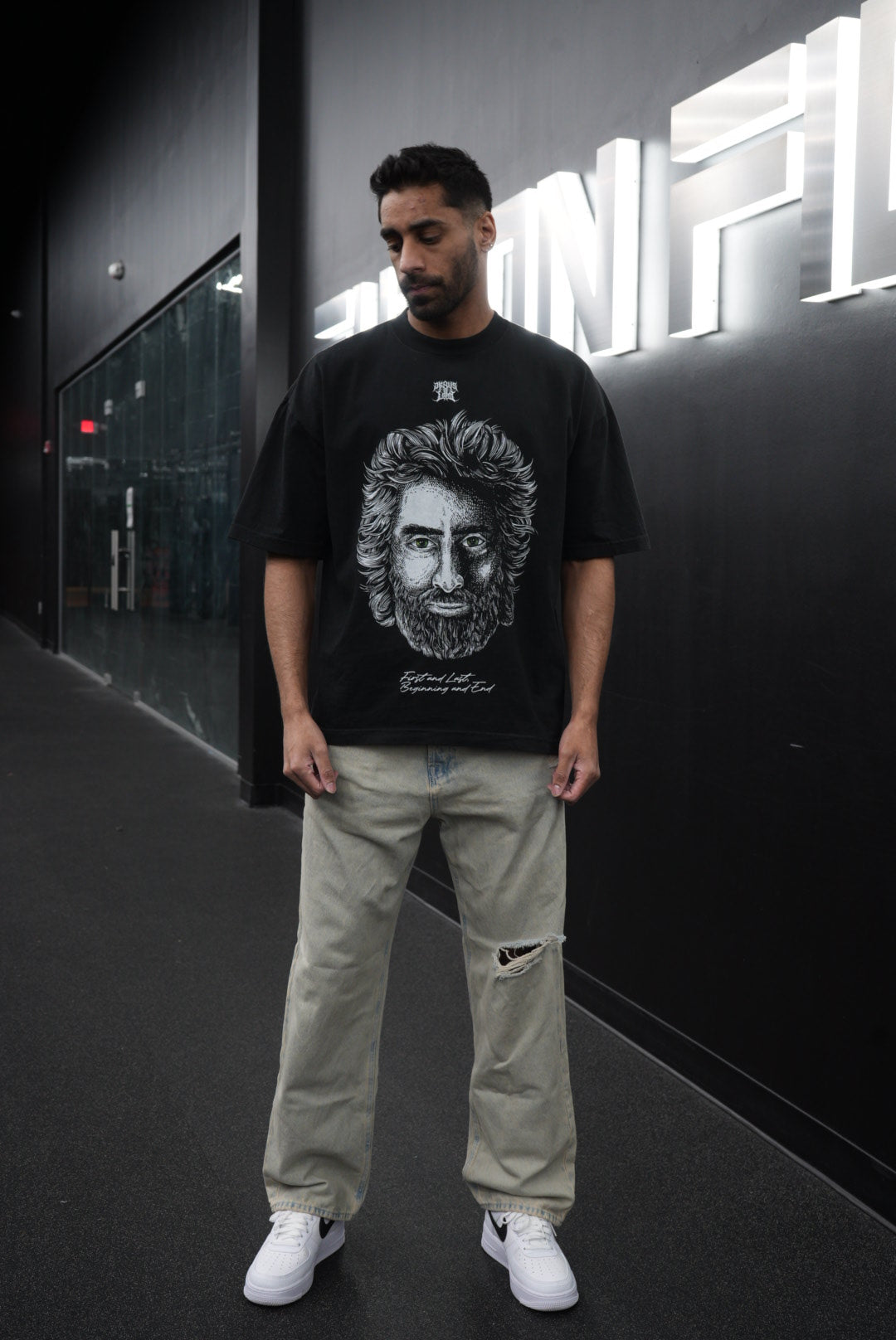 PRINCE OF PEACE OVERSIZE T-SHIRT IN BLACK