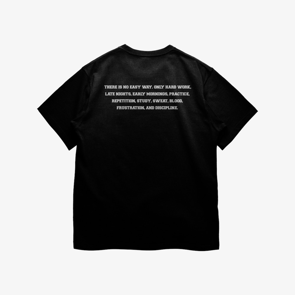 GREATNESS REGULAR T-SHIRT